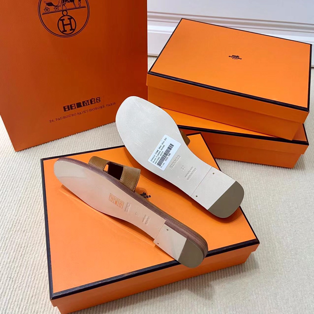 에르메스 올수공 오란 슬리퍼 샌들 앱송 37